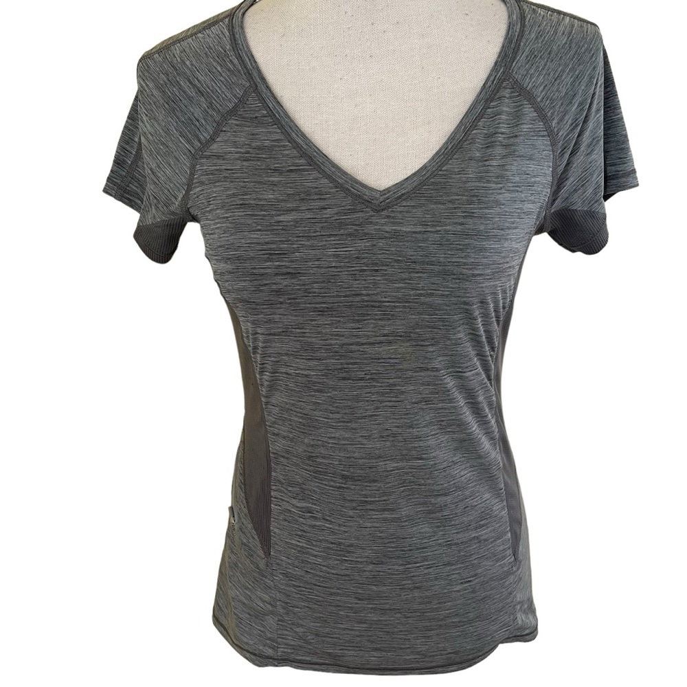 Athleta Grey Forerunner Short Sleeve Tee XS